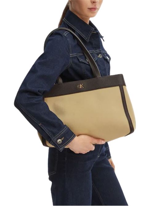 Borsa a spalla grande Calvin Klein | Borse | LV04F3503GXSJ